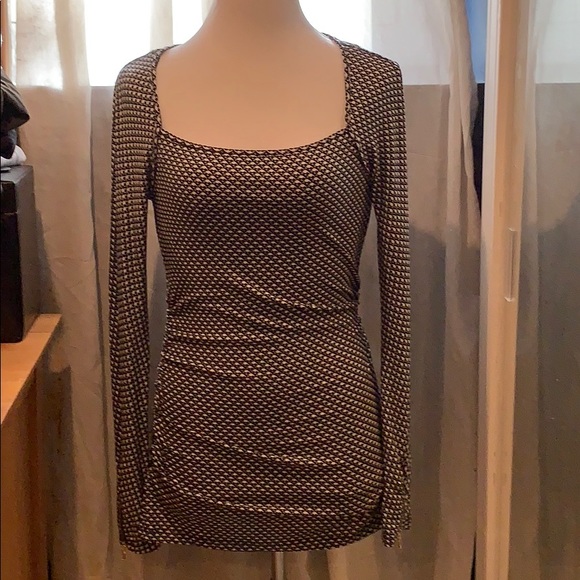 Ann Taylor Tops - NWT Ann Taylor black white pattern stretch top
